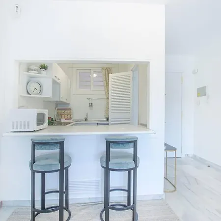 Apartamento A 50m Del Hard Rock - Puerto Banus Marbella